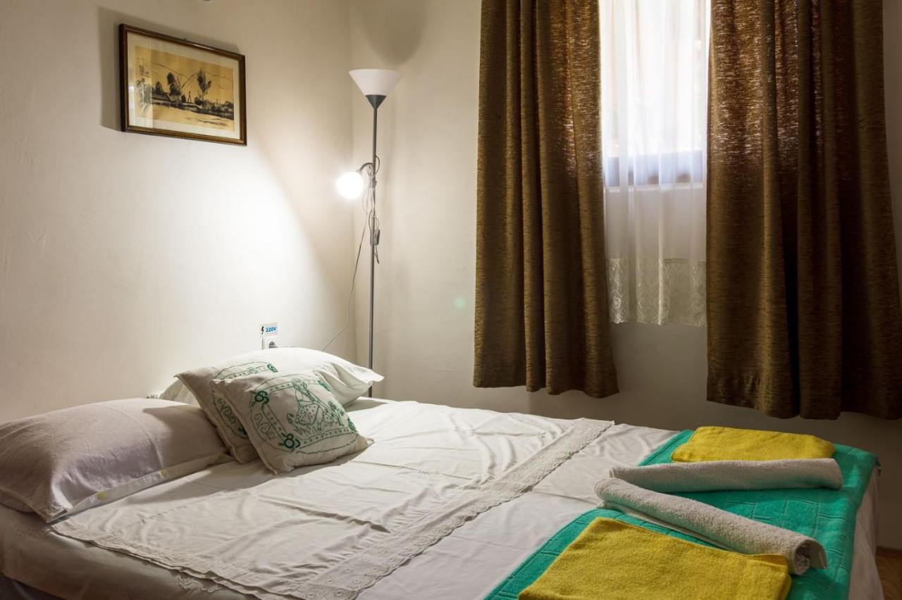 Apartment & Rooms Aleksandar Golubac Eksteriør bilde