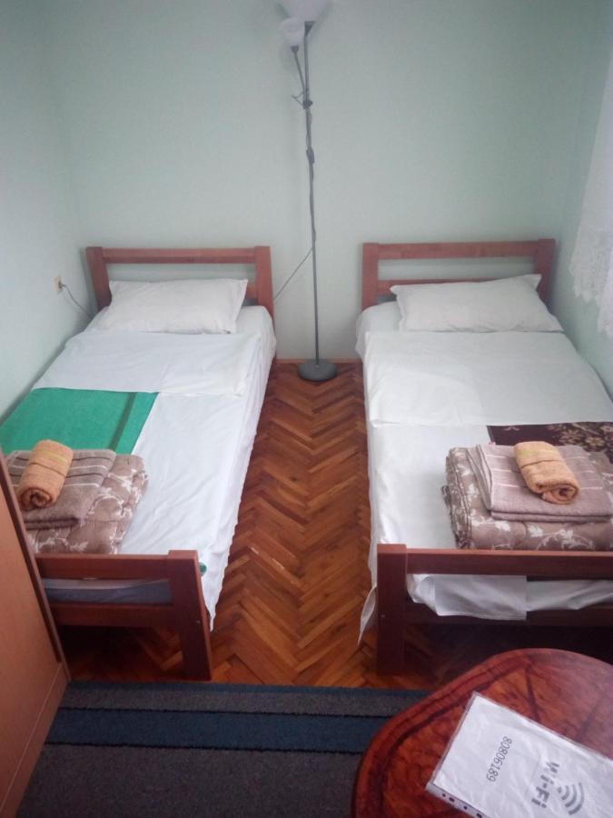 Apartment & Rooms Aleksandar Golubac Eksteriør bilde